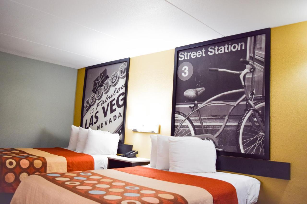 Super 8 Downtown Raleigh Motel Buitenkant foto